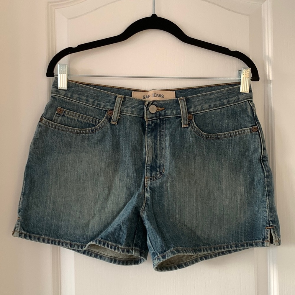 GAP 100% Cotton 3.5” Inseam Blue Jean Shorts Size 6P